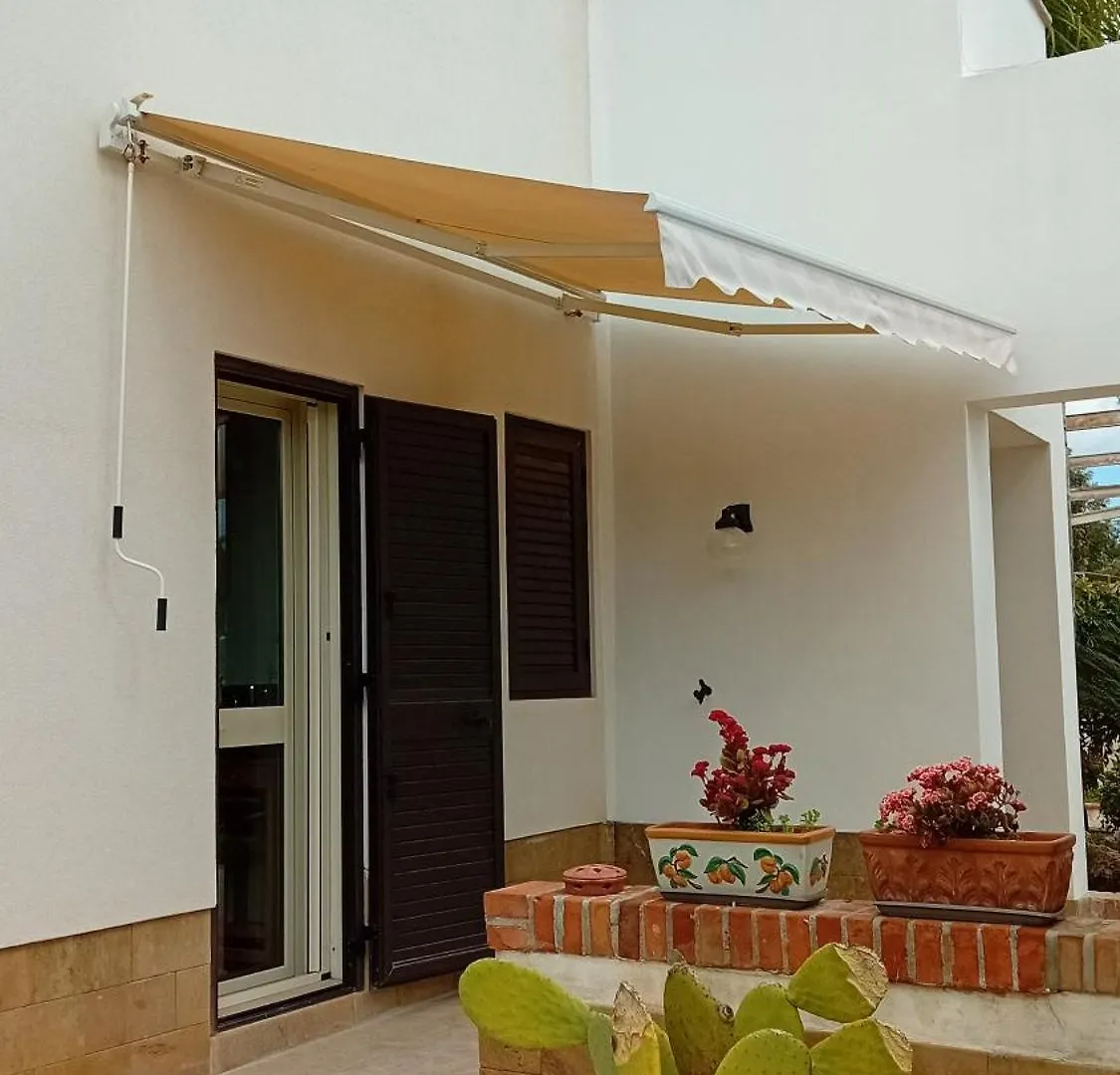 Villa Sirjaco Sea Home Fontane Bianche Italy